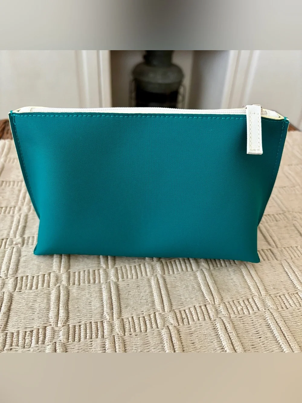 LA MER Sea Green Cosmetic Bag